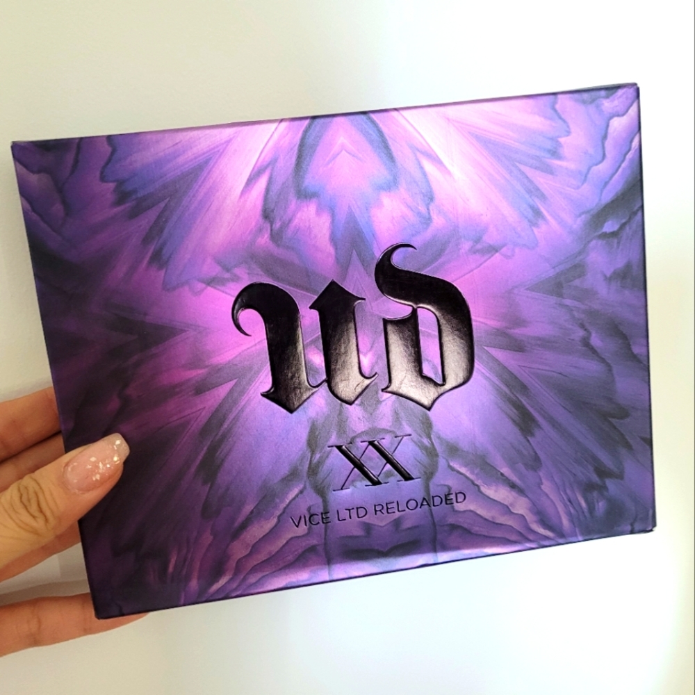Urban Decay Vice LTD Reloaded Eyeshadow Palette - Purple